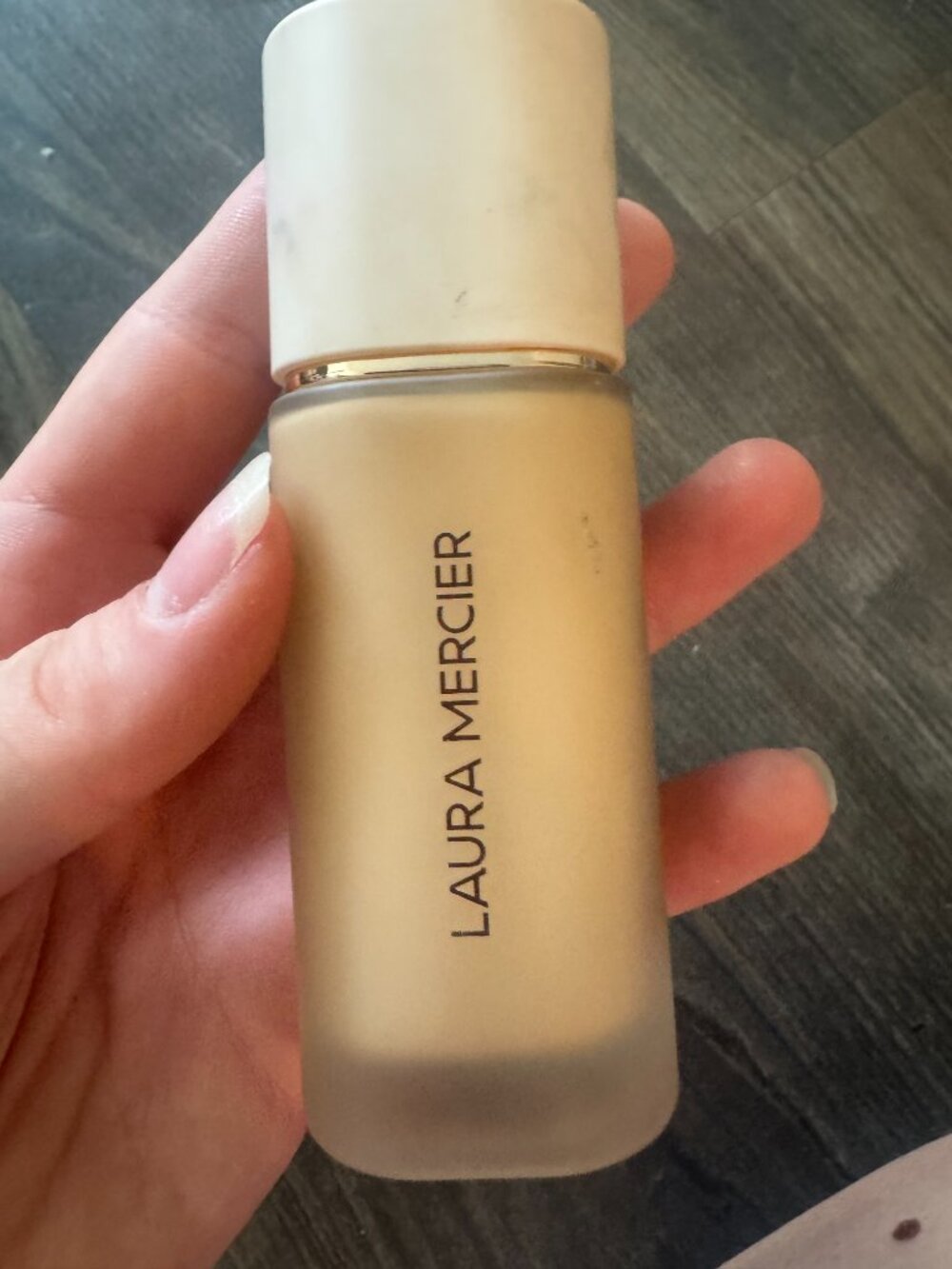 laura mercier foundation - cashmere